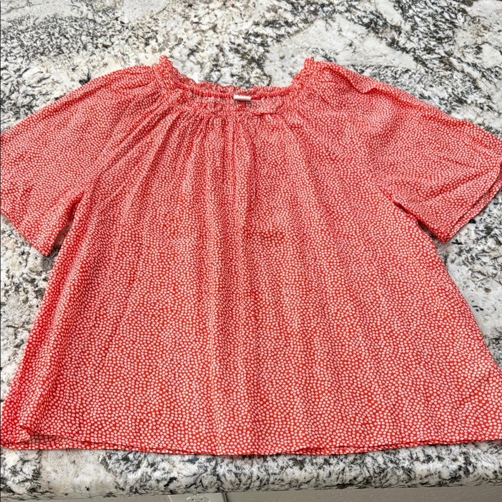 women’s GAP top/shirt. orange polk a dots. size large. like new.